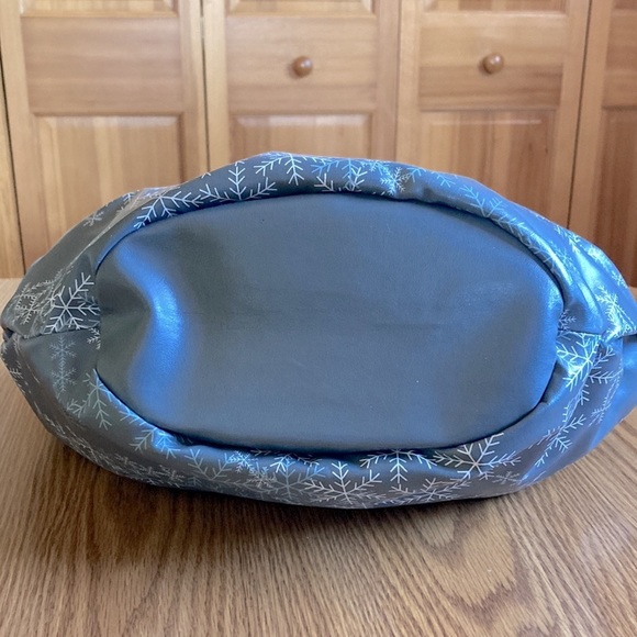 Miche SNOWFLAKE Demi Interchangeable Purse Cover - Picture 3 of 8